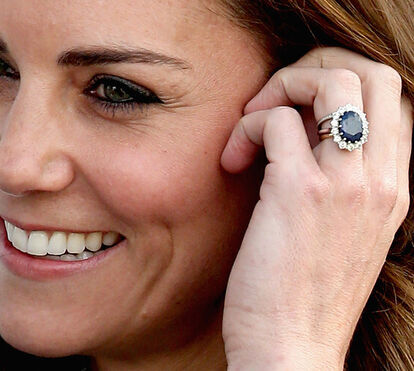 Kate Middleton deixa de usar o anel de noivado que pertenceu à princesa Diana. Estes são os motivos