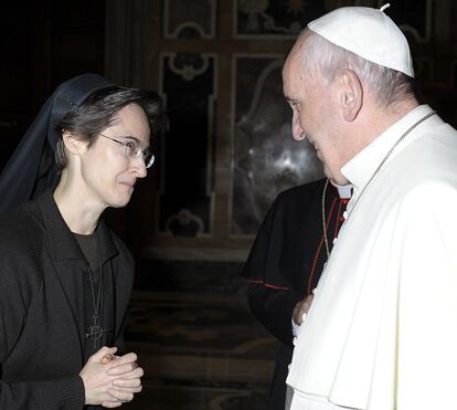 Afinal, no Vaticano não são só os homens que mandam! Há uma mulher com imenso poder