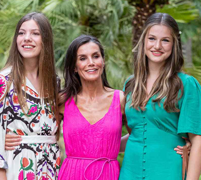 O papel fundamental de Letizia na grande cumplicidade entre as filhas Leonor e Sofia, numa altura em que a sua relação está a mudar