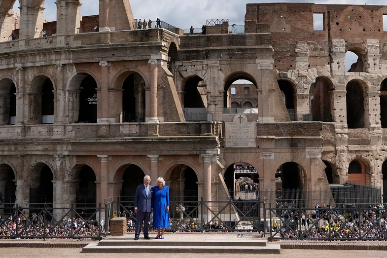 Camilla e Carlos III-Roma