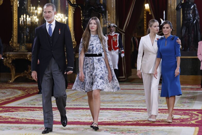 Infanta Sofia; Leonor; Felipe VI e Letizia