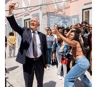 Marcelo Rebelo de Sousa tira selfie com os jovens