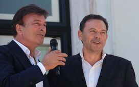 Luís Montenegro canta com Tony Carreira: "Quem Era Eu Sem Ti..."
