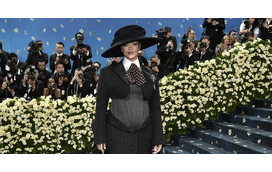 Met Gala 2025: Ousadia ao rubro... mas é Rihanna que rouba todas as atenções
