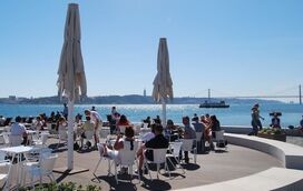 É difícil encontrar uma boa esplanada nos dias de sol? Há uma nova aplicação que faz o trabalho por si