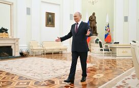 Putin mostra o seu apartamento mais modesto mas esconde o verdadeiro palácio