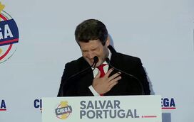 Agora é que é! Bruxo de Fafe oferece-se para curar André Ventura da “magia negra” de que está a ser alvo