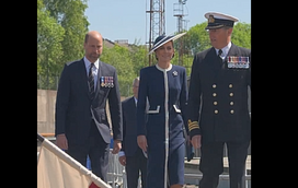 Princesa de Gales arrasa com vestido inspirado na bandeira escocesa