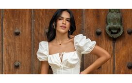 Tem um vestido branco? Se não tem apresse-se a comprar já um e saiba o porquê de ter esta peça no seu 'closet'