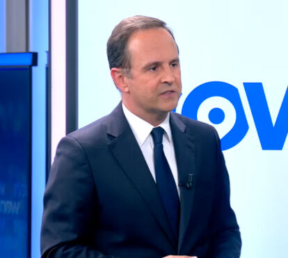 Fernando Medina é um dos favoritos para líder do PS caso Pedro Nuno Santos abandone o cargo