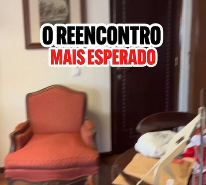 Ai, o bebé! Aí está André Ventura com o seu 'fofinho'