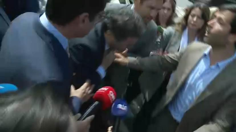 André Ventura volta a sentir-se mal durante arruada em Odemira