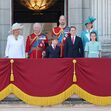 Família real britânica reunida na varanda do Palácio de Buckingham no Trooping the Colour
