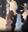 Diogo Dalot e Cláudia Pinto Lopes celebram o casamento com champanhe