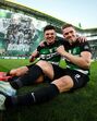 Jogadores do Sporting festejam o título de bicampeão nacional