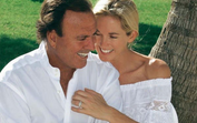 Biografia revela segredos de Julio Iglesias, amores, família e vida de luxo