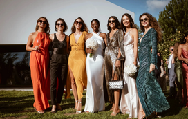 Este é o truque para estar confortável com os vestidos de festa em que não consegue usar sutiã