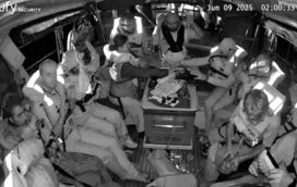 Sob forte tensão: as imagens do navio onde seguia Greta Thunberg a ser escoltado até Israel por militares