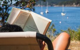 Este verão, estes são os livros que vai querer ter na mala de praia