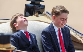 Irmãos unidos! A cumplicidade entre George e Louis e os momentos mais divertidos dos príncipes no desfile militar