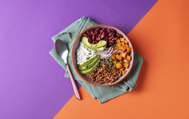 Saiba como fazer um taco bowl: um prato que é tendência, fácil e tem a cara do verão