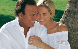 A farsa de um casamento! Julio Iglesias e Miranda Rijnsburger levam vidas separadas mas continuam "unidos"  pelo dinheiro