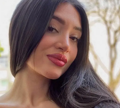 Filha de peixe... Aos 25 anos, India Malhoa mostra-se mais ousada que nunca em sessão muito sensual