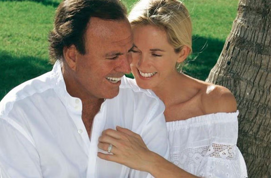 Biografia revela segredos de Julio Iglesias, amores, família e vida de luxo