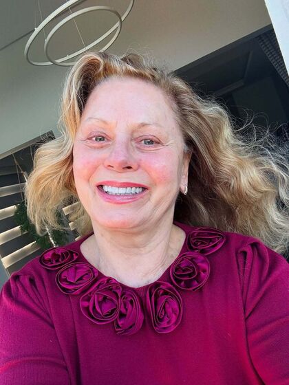Vera Fischer surge sem maquilhagem e sem filtros