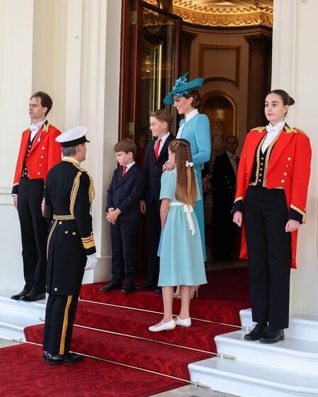 Kate Middleton e os filhos marcam presença no Trooping The Colour, em Londres