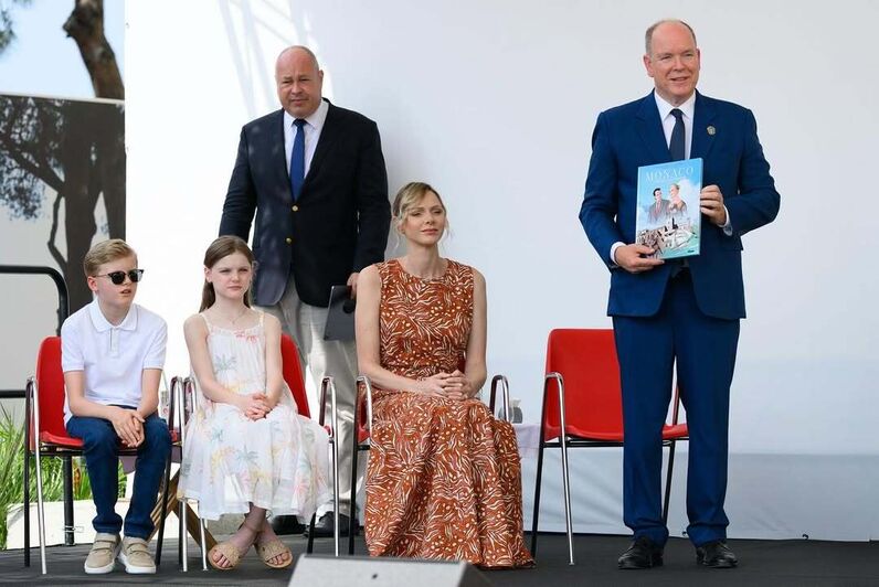 Família real monegasca junta em evento dos Grimaldi no Mónaco