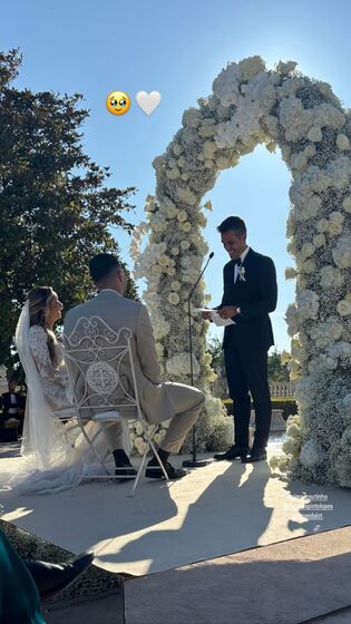 Casamento de Diogo Dalot com Cláudia Pinto Lopes: amor oficializado com uma filha