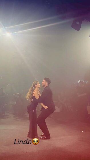 José Sá e Raquel Jacob celebram casamento num palácio