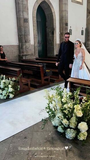 José Sá e Raquel Jacob celebram casamento num palácio