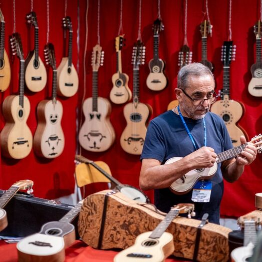 Feira Internacional do Artesanato chega a Lisboa com 500 expositores e 36 países representados.
