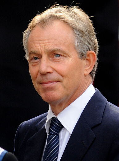 Tony Blair recebeu conselhos de Diana para melhorar a imagem pública