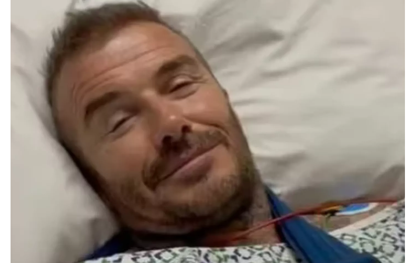 Beckham recupera de cirurgia ao pulso após dores persistentes desde 2003