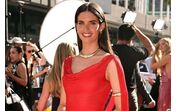 Sara Sampaio estreia filme em Hollywood, brilhando no grande ecrã