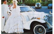 Kina, estilista, no seu casamento nos anos 90