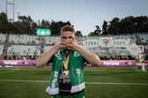 Jogador celebra vitória na final da Taça de Portugal 2025