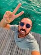 Flávio Furtado celebra aniversário com amigos nas Maldivas após férias na Tailândia