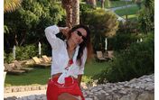 Maria Cerqueira Gomes descansa no Algarve com o filho