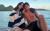 João Neves e Madalena Aragão desfrutam de férias românticas