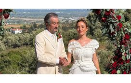 O imprevisto que envolveu os pais de Rosa Bela, e que quase deitou tudo a perder e obrigava ao adiamento do casamento da atriz com Carlos Areia
