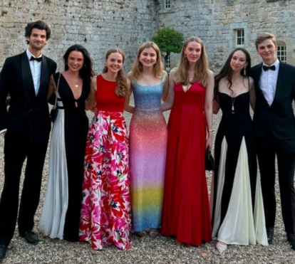 Elizabeth da Bélgica brilha com amigos em festa de aniversário: saiba quem é quem no seu 'gangue' aristocrata