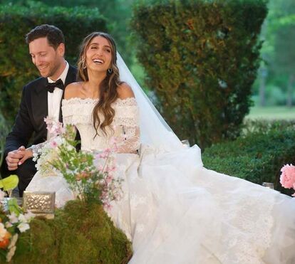 Um mês depois da cerimónia, princesa Iman publica as fotografias de seu casamento de luxo