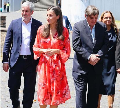 Com a família real já em Palma de Maiorca, Letizia fica para trás para cumprir último compromisso... e em grande estilo!