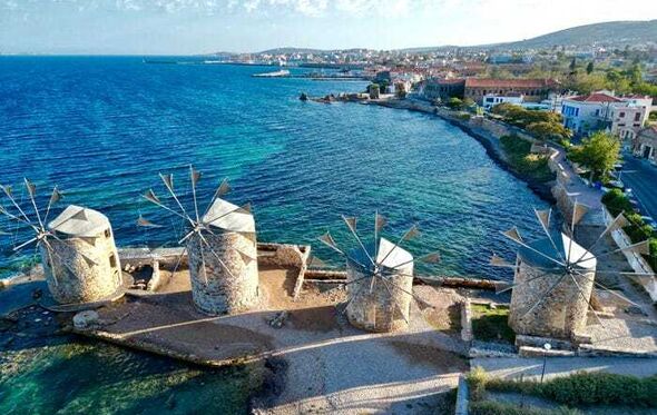 Ilhas europeias menos turísticas: Chios, Grécia, e os Açores, Portugal, oferecem refúgios serenos