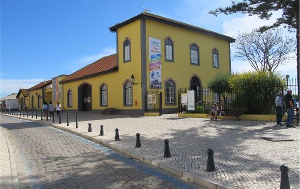 Sugestões para entreter crianças no Algarve, incluindo Zoomarine e Slide &amp; Splash