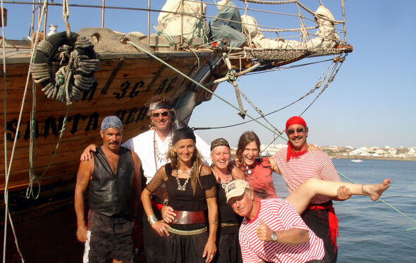 Navio Pirata
